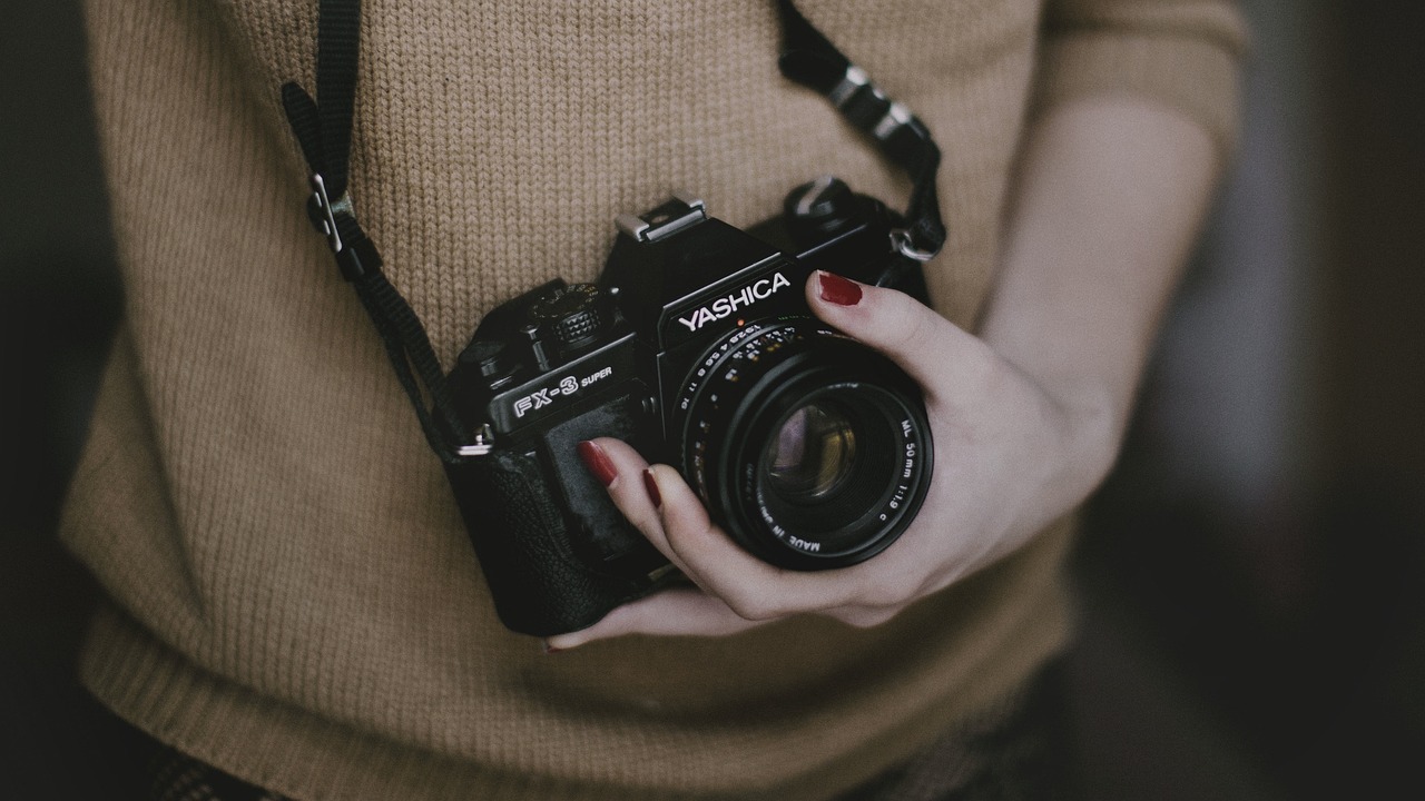 愛(ài)馬仕皮帶最新款式圖片展示與解析，時(shí)尚潮流之選