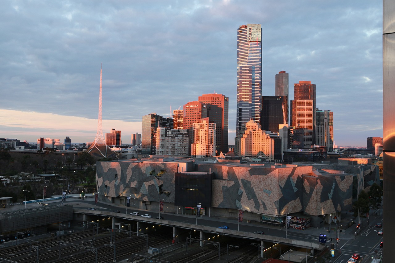 東莞禁摩最新消息2017，城市管理與交通變革深度探討