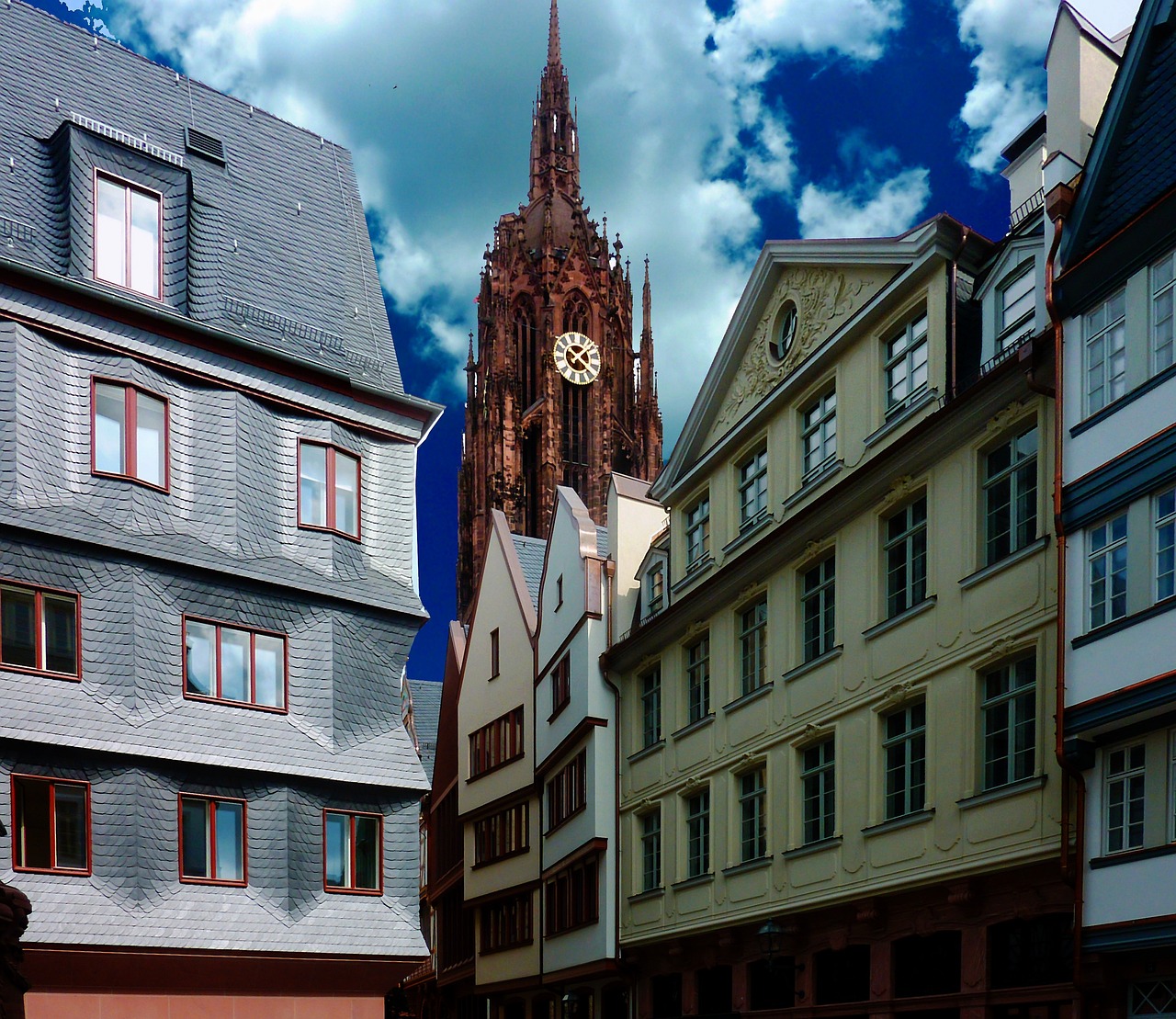 上海市城隍廟動遷，歷史與現(xiàn)代的交融與挑戰(zhàn)