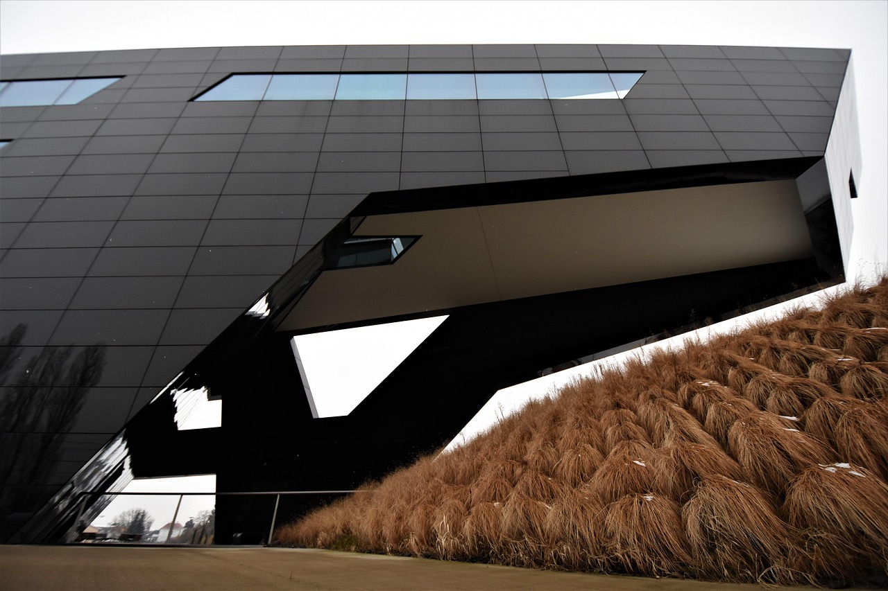 駐馬店門面出租最新消息，商業(yè)熱點(diǎn)區(qū)域展望與商業(yè)發(fā)展動(dòng)態(tài)