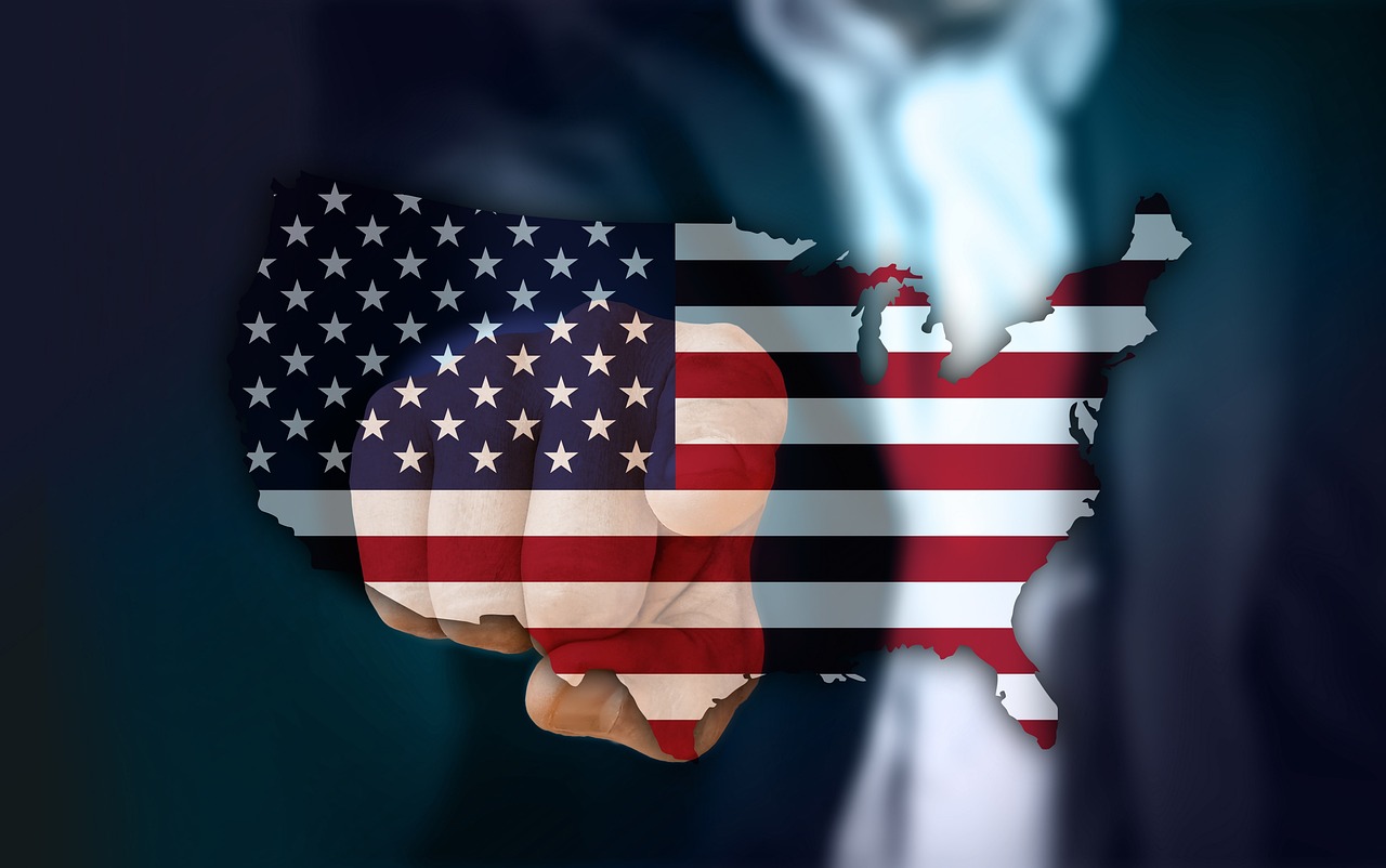 中國與美國貿易戰(zhàn)最新動態(tài)，全球經濟風云變幻之際的較量